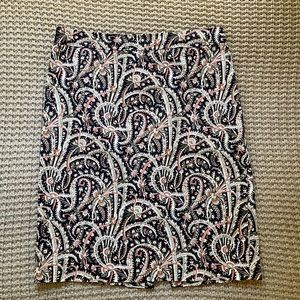 JCrew paisley/feather print on navy, lined, cotton stretch pencil skirt. Size 4.